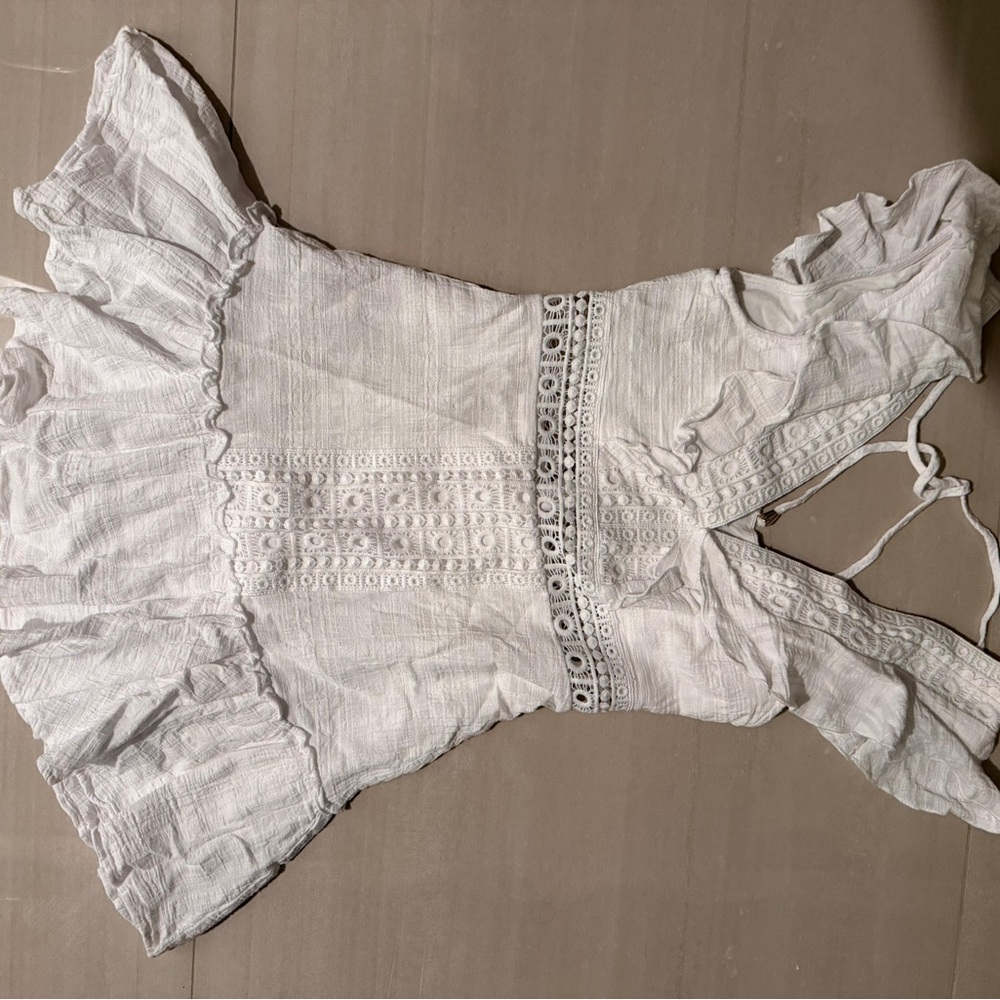 Elegant White Women's Top